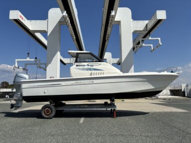 中古艇が続々と入荷します！