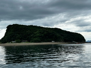 御所浦の無人島　黒島へ