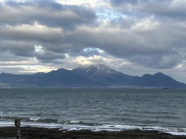 雲仙普賢岳の雪.jpg