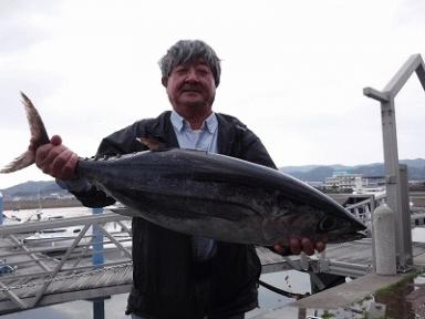 マグロだー！船名BASARAのすごい釣果