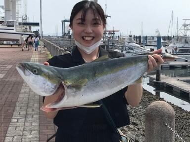 大ハマチ 他 　みなさん大漁です！！！