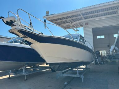 近日入荷予定中古艇情報☆展示会にも展示予定！