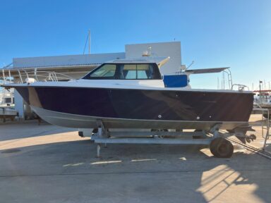 近日入荷予定☆中古艇情報