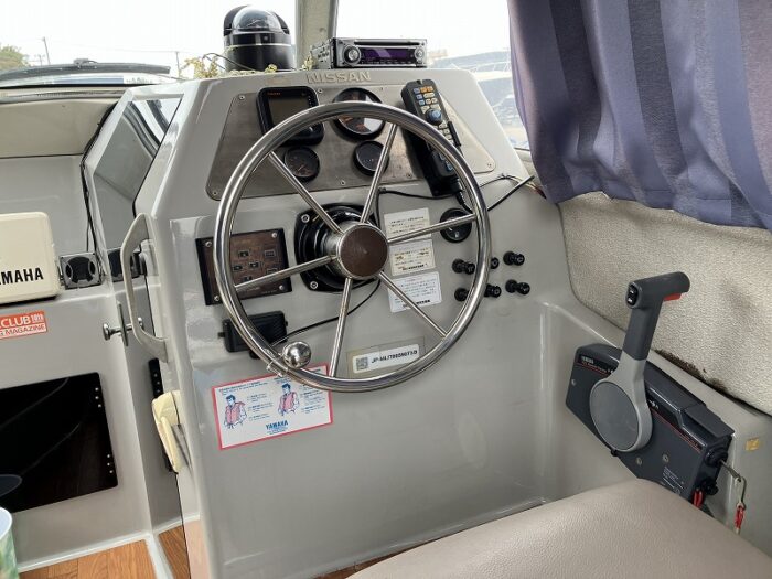 ニッサン サンキャット7.7サルーン