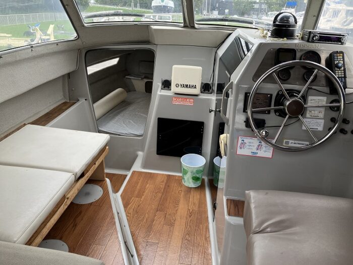 ニッサン サンキャット7.7サルーン