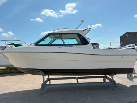 ニッサン　サンクルーズ22