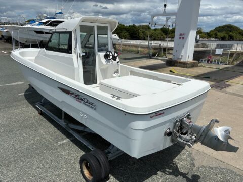ヤンマー Zarpa26Ⅱ
